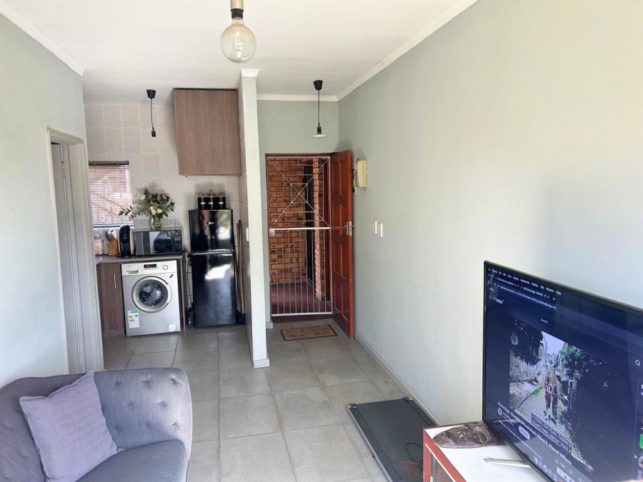 To Let 1 Bedroom Property for Rent in St Dumas Western Cape